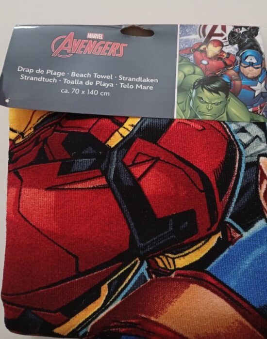 toalla infantil avengers